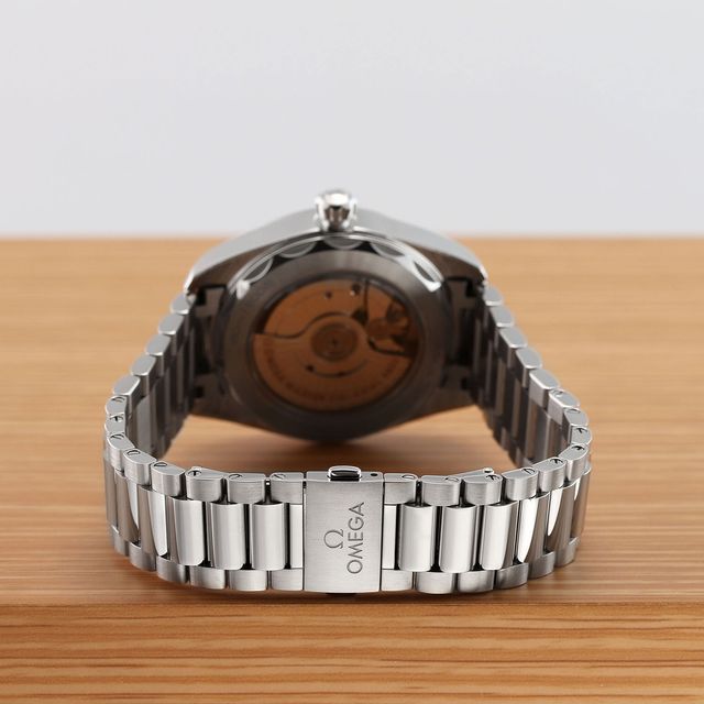 Omega Aqua Terra 150m Gents 220.10.38.20.12.001 Image 4